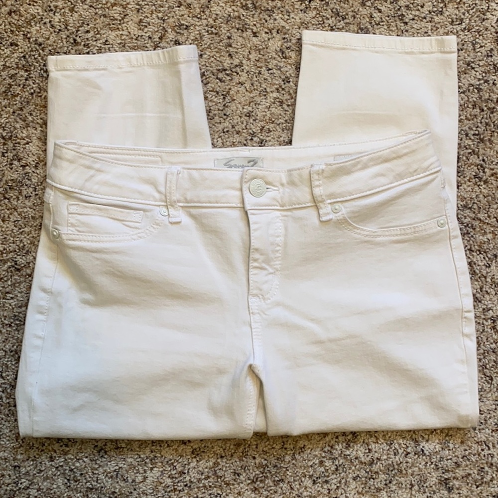 White Capris